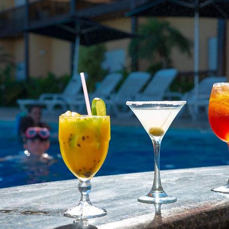 Hotel Costa Norte Massaguacu Карагуататуба Екстериор снимка
