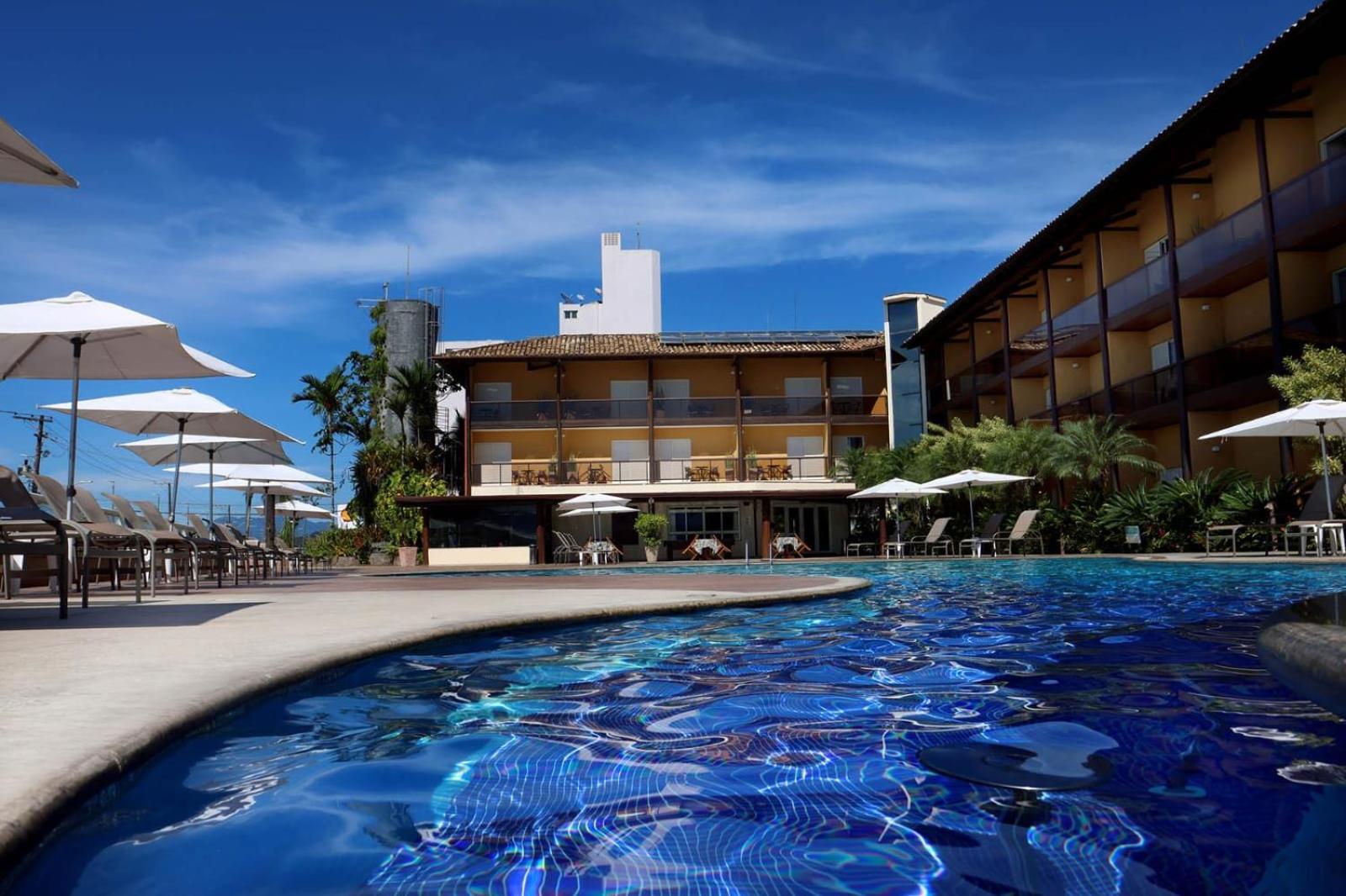 Hotel Costa Norte Massaguacu Карагуататуба Екстериор снимка