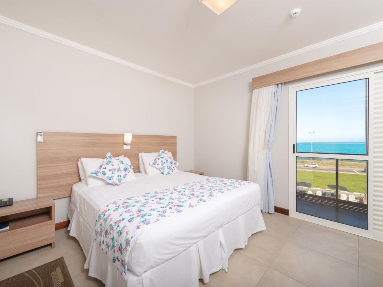 Hotel Costa Norte Massaguacu Карагуататуба Екстериор снимка